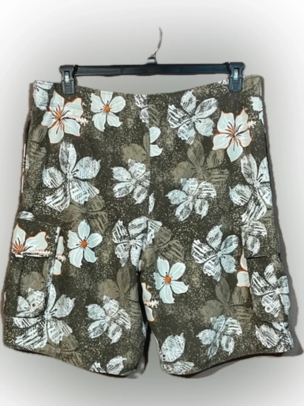 Men's Aeropostale Large Olive Floral Board Shorts GUC Resortwear Summer Beach